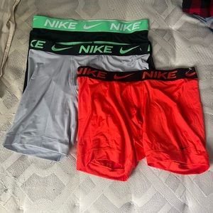 Red, gray and black Nike boxerbriefs size large